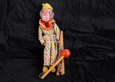 Lot 108 - A 1950s Pelham Puppets SL Clever Willie clown