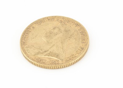 Lot 149 - A Victorian Old head full gold sovereign
