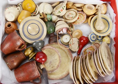 Lot 188 - German turned wooden dolls’ house items