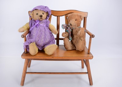 Lot 326 - A 1915 British teddy bear