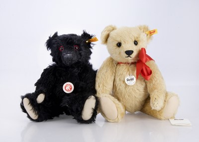 Lot 386 - Two Steiff yellow tag teddy bears