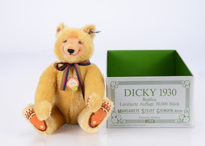 Lot 582 - A Steiff limited edition Dicky 1930 replica teddy bear