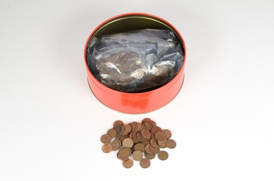 Lot 68 - A quantity of British pre decimal copper Farthings