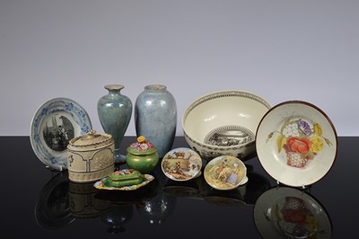 Lot 167 - A collection of ceramics