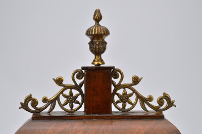 Lot 11 - A George III period striking bracket clock by Eardley Norton