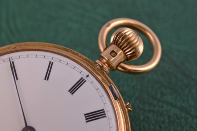 Lot 93 - A George V period 18ct gold half hunter lady's pocket watch