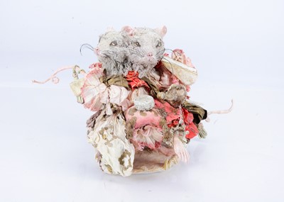 Lot 89 - A Laetita Mieral ‘Merveilles en Papier’  the Martafax and L'Hermite two rats with cheese