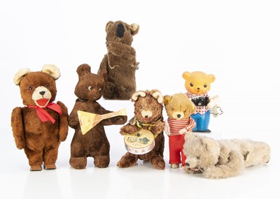 Lot 475 - Seven post-war clockwork Teddy Bears