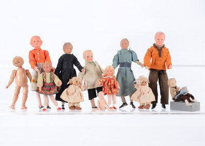 Lot 658 - Six Caho-type dolls’ house dolls