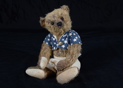 Lot 90 - A Forget Me Not Bears ‘Pidsbury’ artist teddy bear