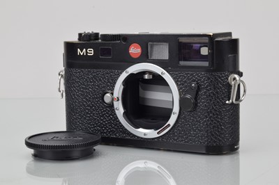 Lot 453 - A Leica M9 Digital Rangefinder Camera