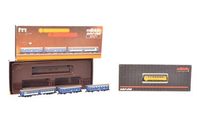 Lot 17 - Marklin Mini-Club Z Gauge German Railbus Track Cleaner and Tegernsee Bahn Coach Pack (2)