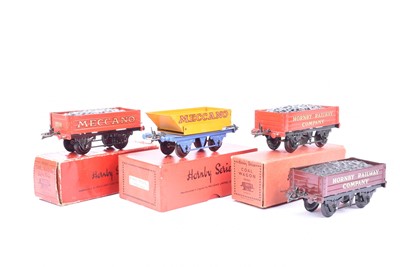 Lot 100 - Hornby 0 Gauge 'Hornby' and 'Meccano'  wagons