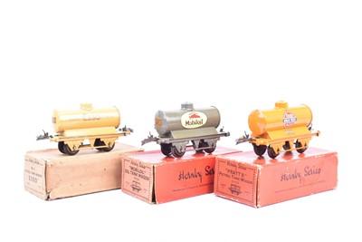 Lot 102 - Hornby 0 Gauge boxed various Petroleum Tank Wagons