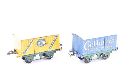 Lot 109 - Hornby 0 Gauge Private Owners Vans