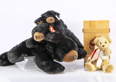 Lot 59 - A Kuschelwuschel Classic millennium Teddy Bear