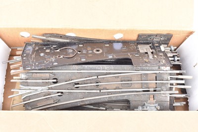 Lot 152 - Hornby 0 Gauge 3-Rail Steel Points