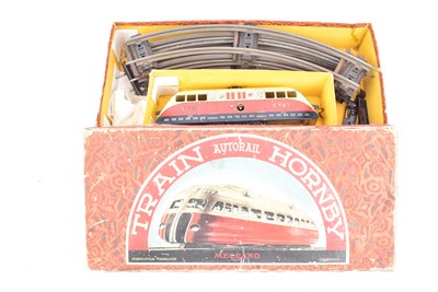 Lot 159 - French Hornby 0 Gauge ETAT Autorail Train Set
