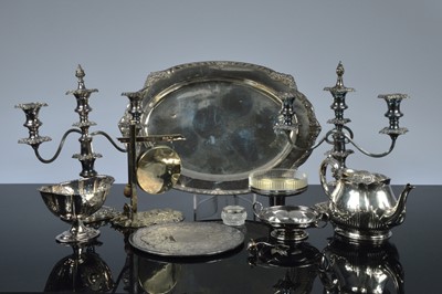 Lot 401 - A pair of silver plated candelabra and other plated items