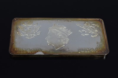 Lot 405 - A 1970s silver commemorative ingot