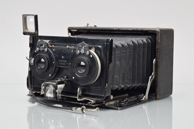 Lot 45 - An Ernemann Heag IV 9x18 Series II Stereo Camera