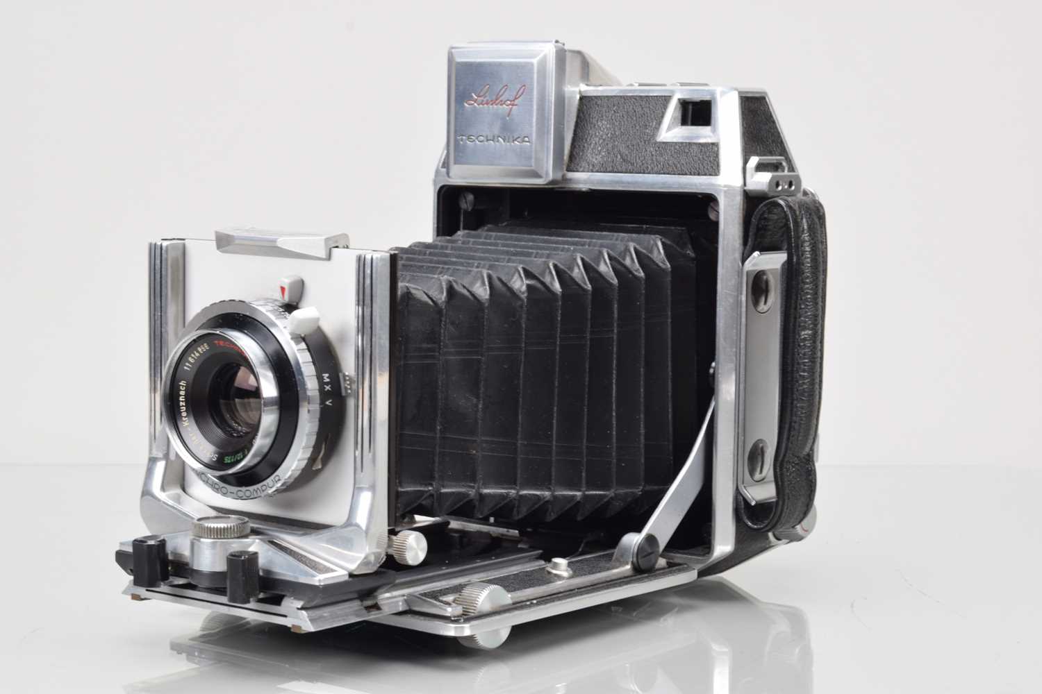 Lot 89 - A Linhof Super Technika 6x9 Model III Camera