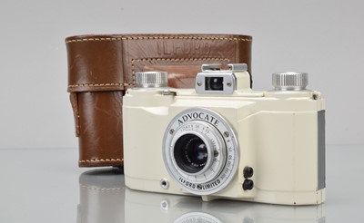 Lot 464 - A Ilford Advocate II Camera