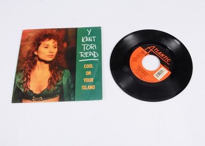 Lot 188 - Tori Amos / Y Kant Tori Read 7" Single
