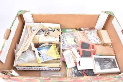 Lot 282 - Large collection of 0 Gauge Coach and wagon parts and other collectables