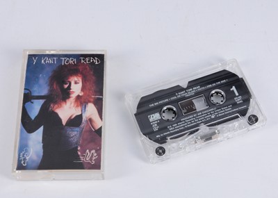 Lot 236 - Tori Amos / Y Kant Tori Read Cassette Tape