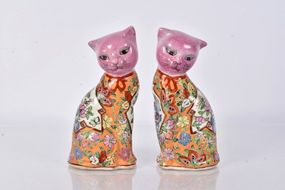 Lot 12 - A pair of Chinese Famille Rose Cats
