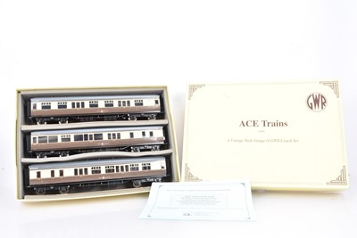 Lot 456 - ACE Trains 0 Gauge GWR 3-Car Coach Set B