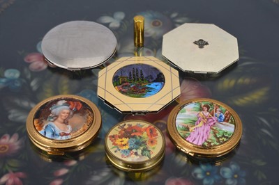 Lot 569 - Seven 1950s and later British made compacts