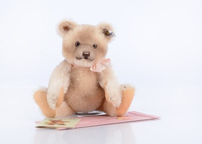 Lot 26 - A Steiff limited edition Jackie 1953 replica teddy bear