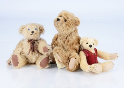 Lot 283 - Three artist teddy bears