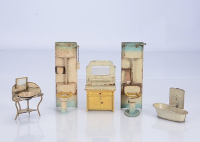Lot 440 - German tinplate dolls' house bathroom