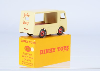 Lot 30 - A Dinky Toys 491 Electric Dairy Van 'Job's Dairy'