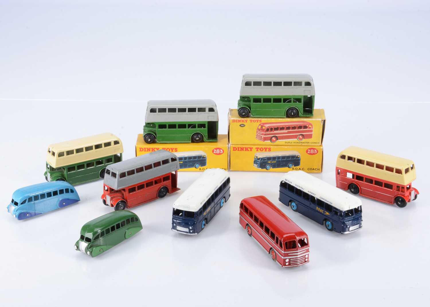 Lot 36 - Dinky Toy Buses & Coaches