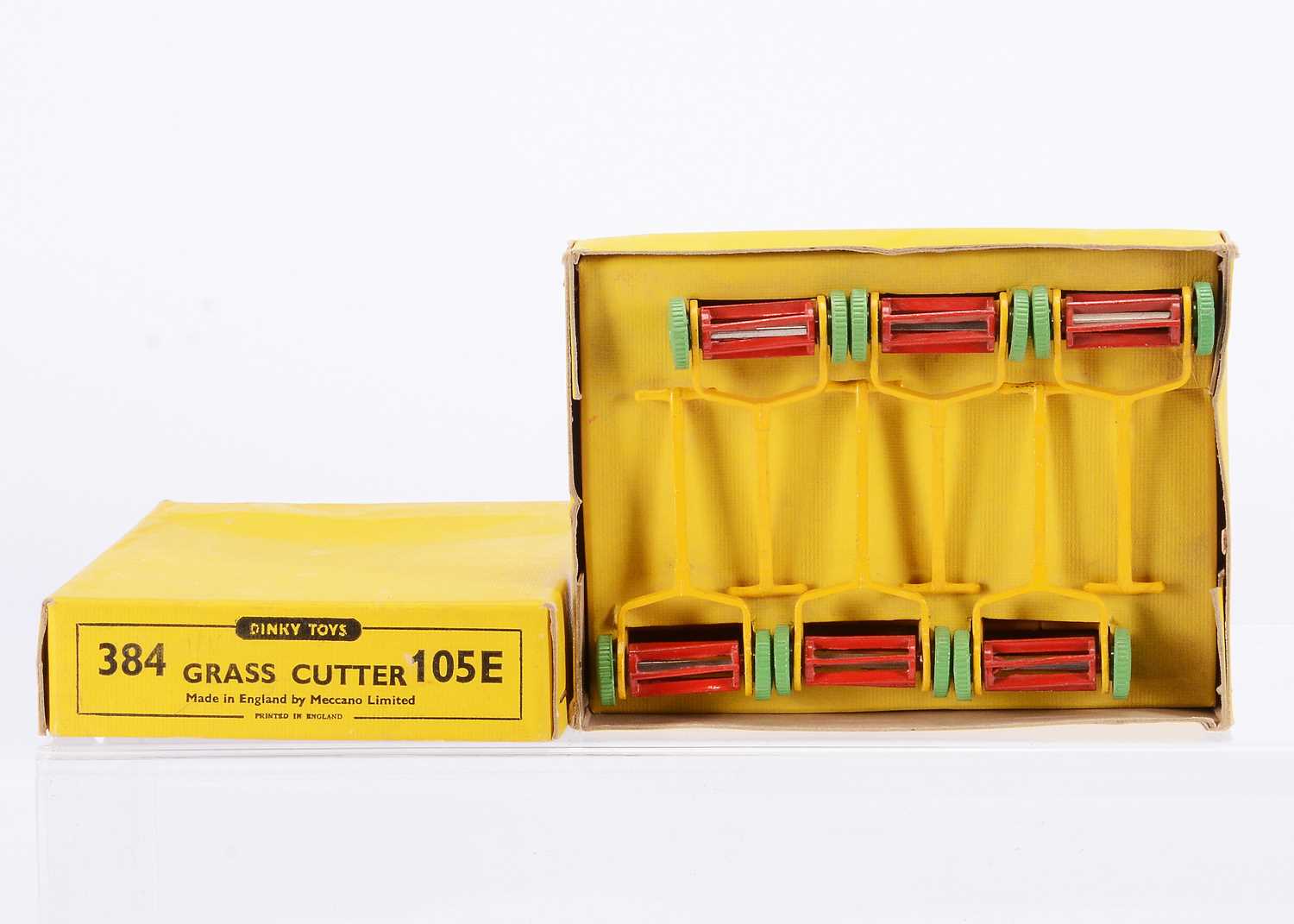 Lot 81 - A Dinky Toys 384/105e Grass Cutter Trade Box