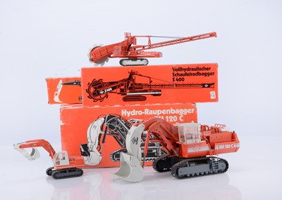 Lot 280 - 1:50 & 1:100 Scale 'O&K' Construction Models by NZG & Conrad