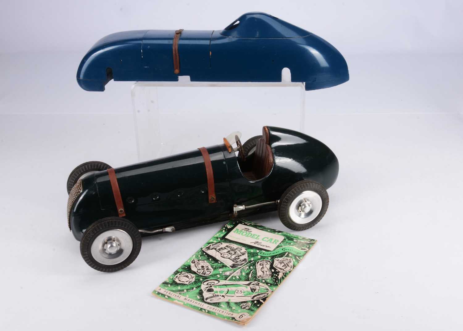 Lot 482 - M&E Models (Exmouth) Tether Car Bodies & Chassis
