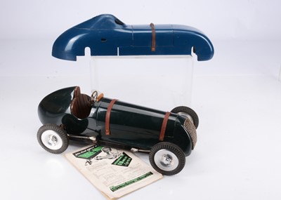 Lot 482 - M&E Models (Exmouth) Tether Car Bodies & Chassis