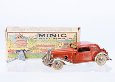 Lot 521 - A Tri-ang Minic Tinplate Clockwork 6M Pre-War Cabriolet