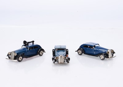 Lot 532 - Tri-ang Minic Tinplate Clockwork 29M Pre & Post-War Traffic Control Cars