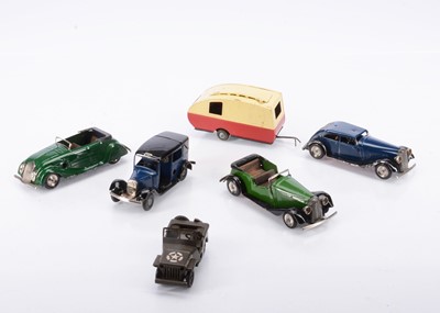Lot 658 - Post-War Tri-ang Minic Tinplate Clockwork Vehicles