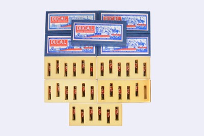 Lot 762 - Ducal boxed 6pce sets comprising Welsh Guards (2), Grenadier Guards (2) and Scots Guards, At Present