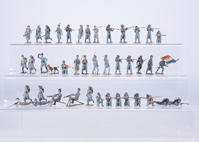 Lot 806 - World War I French Infantry (41) in horizon blue by Mignot and others