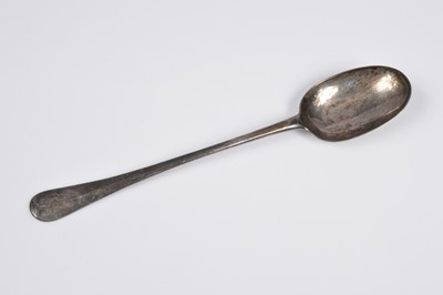 Lot 424 - A George III silver basting or serving spoon