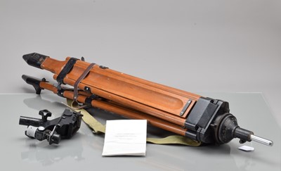 Lot 129 - A Pair of Monk Optics Ltd SW25x100 Q45J Series Observational Binoculars