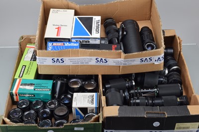 Lot 227 - Prime and Zoom Lenses